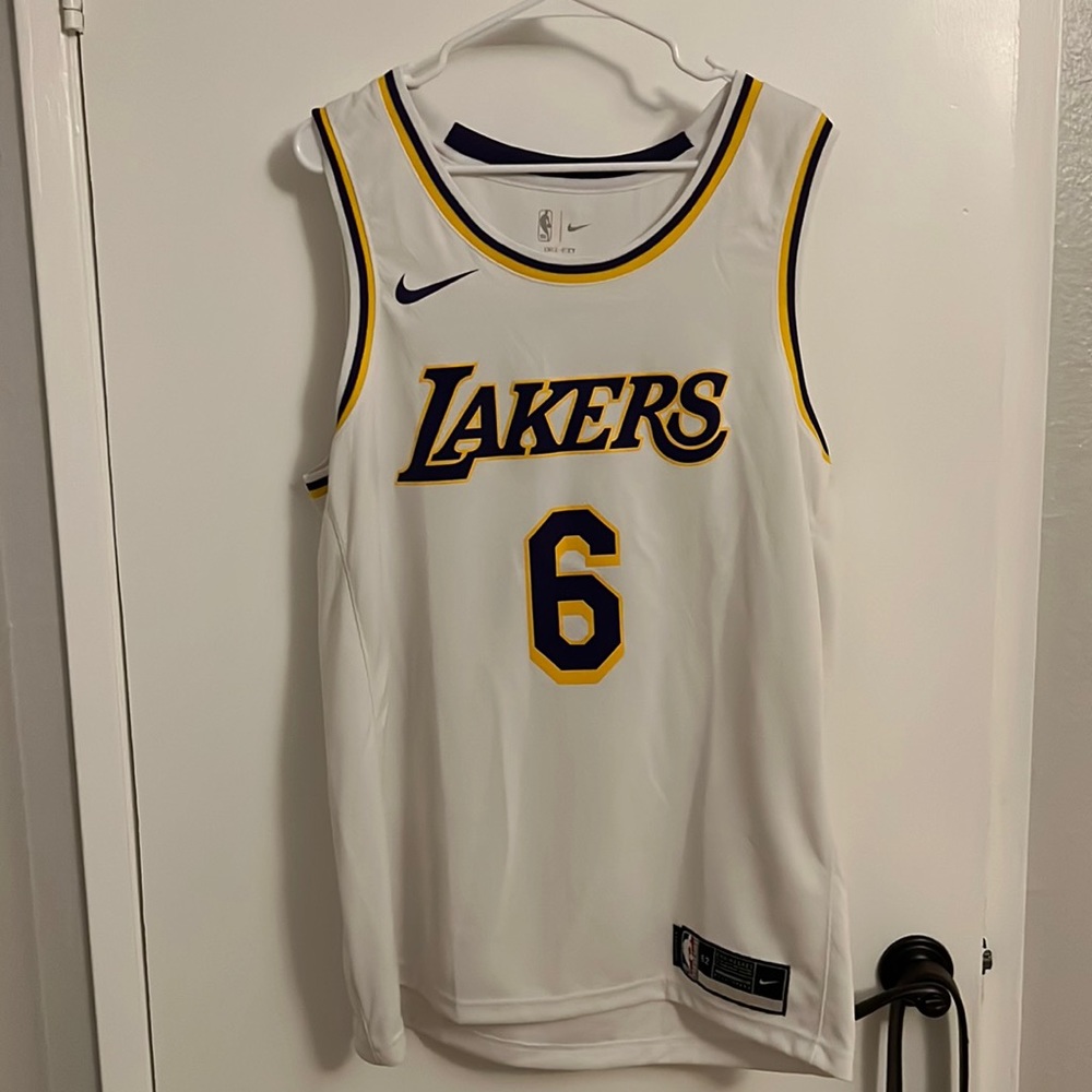Lebron James Nike Jersey. XL